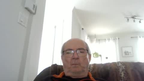 bernard1102 online show from 5, 4, 2026