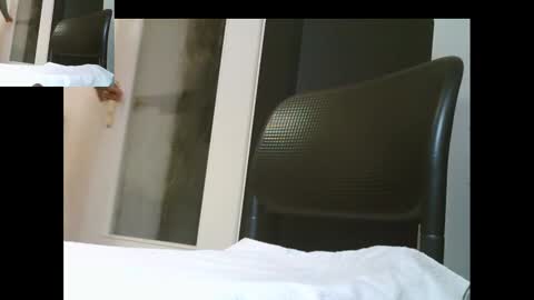 bernardo1968 online show from 1, 1, 2025