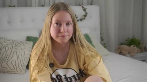 Mira online show from 23, 3, 2026