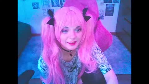 Snapshot of berriekitten chatting on 5, 7, 2026 BerrieKitten online show from 5, 7, 2026