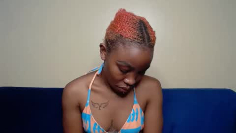 berries_lee online show from 4, 11, 2025