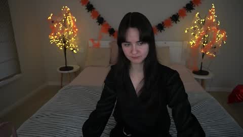 Violette online show from 19, 10, 2025