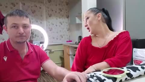 Snapshot of best_ass2000 chatting on 5, 12, 2025 best_ass2000 online show from 5, 12, 2025