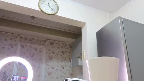 Snapshot of best_ass2000 chatting on 15, 12, 2025 best_ass2000 online show from 15, 12, 2025