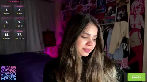 Snapshot of bestie_me chatting on 10, 9, 2025 Emily Stream every day online show from 10, 9, 2025