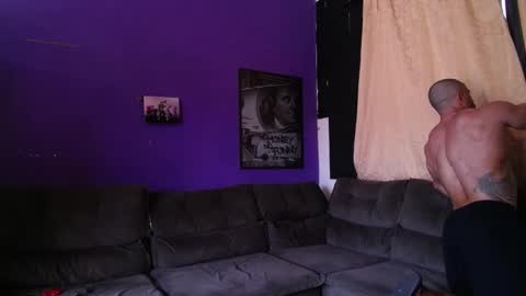 Snapshot of bestmuscle chatting on 25, 12, 2024 bestmuscle online show from 25, 12, 2024