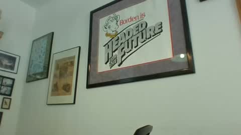 Snapshot of bestshot1951 chatting on 6, 1, 2025 bestshot1951 online show from 6, 1, 2025