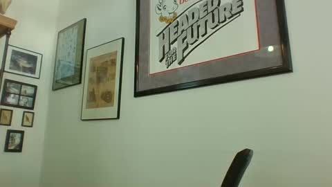 Snapshot of bestshot1951 chatting on 7, 1, 2025 bestshot1951 online show from 7, 1, 2025
