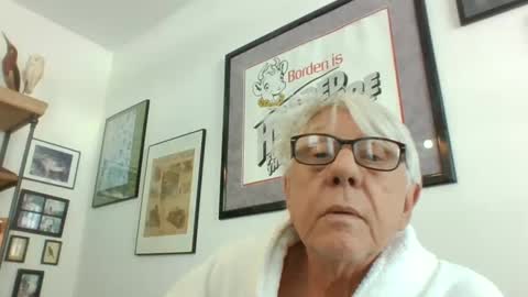 Snapshot of bestshot1951 chatting on 9, 1, 2025 bestshot1951 online show from 9, 1, 2025