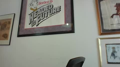 Snapshot of bestshot1951 chatting on 10, 2, 2025 bestshot1951 online show from 10, 2, 2025