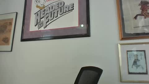 Snapshot of bestshot1951 chatting on 2, 10, 2025 bestshot1951 online show from 2, 10, 2025