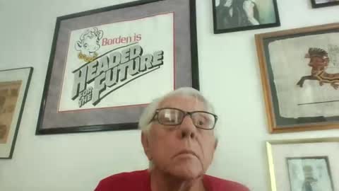Snapshot of bestshot1951 chatting on 17, 4, 2026 bestshot1951 online show from 17, 4, 2026