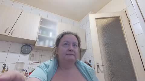 Snapshot of bethnorth chatting on 7, 3, 2025 bethnorth online show from 7, 3, 2025