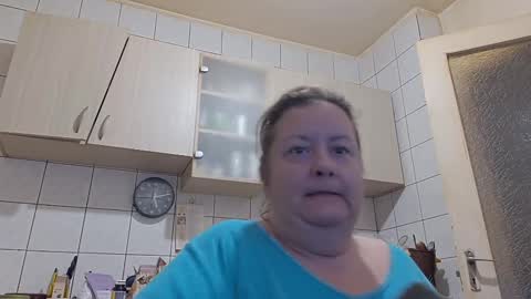 Snapshot of bethnorth chatting on 5, 10, 2025 bethnorth online show from 5, 10, 2025