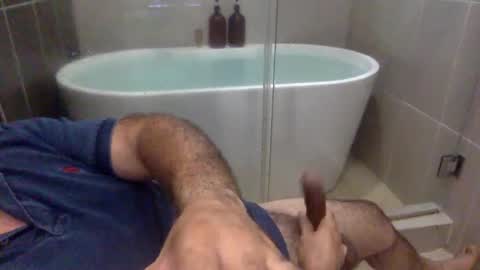 Virtual Gentleman online show from 29, 9, 2025