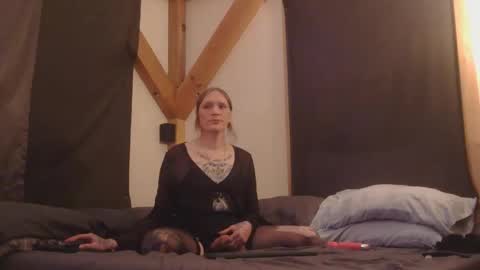 Betsy online show from 11, 2, 2026