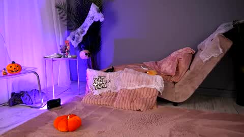 Snapshot of betsygonzale chatting on 28, 10, 2025 Betty online show from 28, 10, 2025