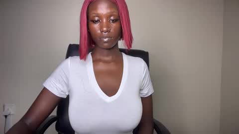 Snapshot of betty_fire_ chatting on 1, 2, 2025 Adah online show from 1, 2, 2025