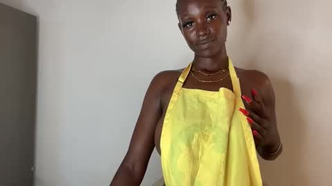 Snapshot of betty_fire_ chatting on 22, 10, 2025 Adah online show from 22, 10, 2025