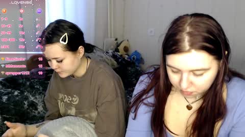 Snapshot of bettyandrich chatting on 25, 1, 2025 Betty and Rich online show from 25, 1, 2025