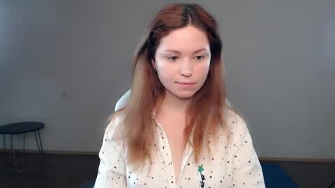 Snapshot of bettystar_ chatting on 25, 12, 2024 Betty online show from 25, 12, 2024