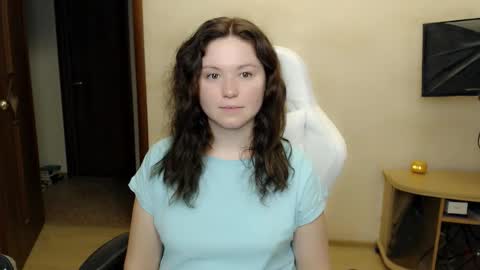 Snapshot of bettystar_ chatting on 29, 10, 2025 Betty online show from 29, 10, 2025