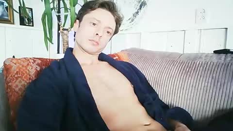 Snapshot of beukenstein chatting on 13, 1, 2025 . online show from 13, 1, 2025