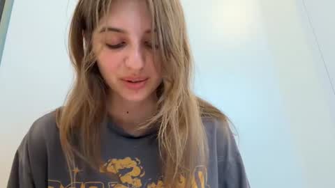 Lina online show from 3, 8, 2026