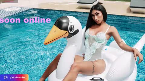 Nicolle Aviles online show from 15, 9, 2025