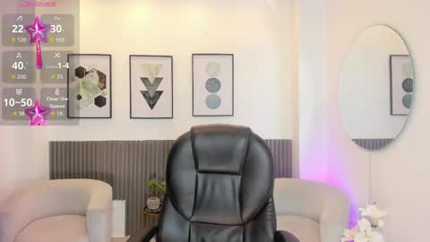 Snapshot of beverlyy_johnson chatting on 23, 4, 2026 beverlyy johnson online show from 23, 4, 2026