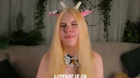 Eliz online show from 29, 10, 2025