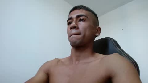 Snapshot of bfernando_05 chatting on 3, 12, 2024 BAYRON online show from 3, 12, 2024