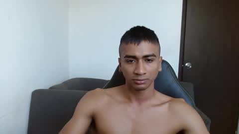 Snapshot of bfernando_05 chatting on 12, 2, 2025 BAYRON online show from 12, 2, 2025
