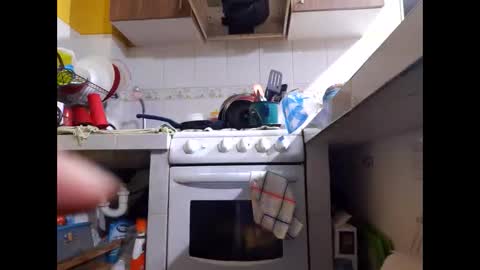 Snapshot of bggerardo820208 chatting on 14, 1, 2025 Masturbator 3000 online show from 14, 1, 2025