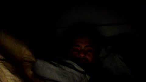 Snapshot of bguy88 chatting on 25, 10, 2025 bguy88 online show from 25, 10, 2025