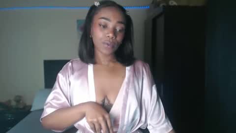 Snapshot of bhritany_brow chatting on 11, 3, 2025 Bhri  online show from 11, 3, 2025