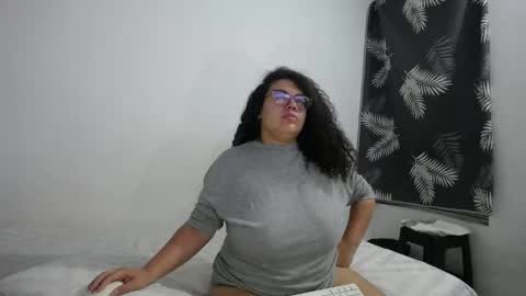 Snapshot of bianca_boobs chatting on 8, 5, 2026 Bianca Tuesday to Sunday from 2am to 6am UTC-5 online show from 8, 5, 2026