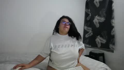 Snapshot of bianca_boobs chatting on 9, 5, 2026 Bianca Tuesday to Sunday from 2am to 6am UTC-5 online show from 9, 5, 2026