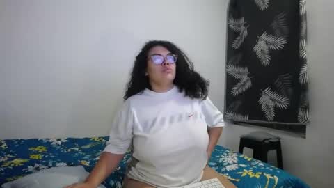 Snapshot of bianca_boobs chatting on 14, 6, 2026 Bianca Tuesday to Sunday from 2am to 6am UTC-5 online show from 14, 6, 2026
