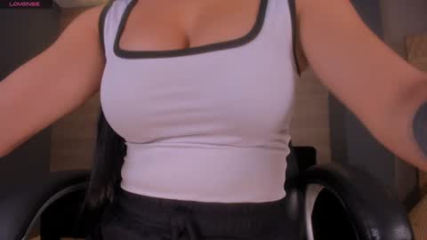 Bianca Pierce online show from 17, 1, 2025