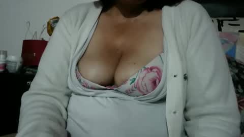 biancasteel online show from 18, 10, 2025