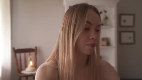 Snapshot of bibi_it_is chatting on 27, 2, 2025 Bibi online show from 27, 2, 2025