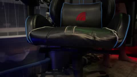 Big Bent Cock online show from 23, 10, 2025