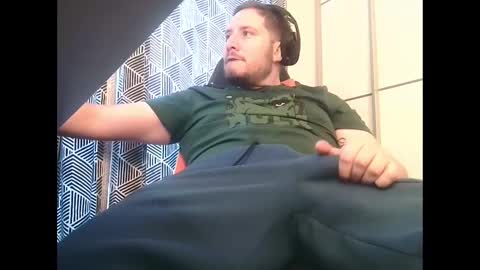 Snapshot of big_sele chatting on 1, 3, 2025 bigbroly88 online show from 1, 3, 2025