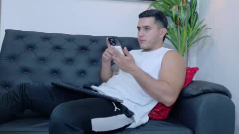 Tylerr online show from 11, 2, 2026