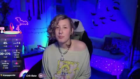 Snapshot of bigbearandbunny chatting on 11, 11, 2025 bigbearandbunny online show from 11, 11, 2025