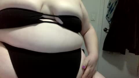 Snapshot of bigbellybabe1987 chatting on 13, 1, 2025 bigbellybabe1987 online show from 13, 1, 2025