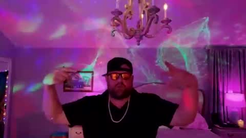 Snapshot of bigboi1o11 chatting on 23, 4, 2026 Bigboi1o11 online show from 23, 4, 2026
