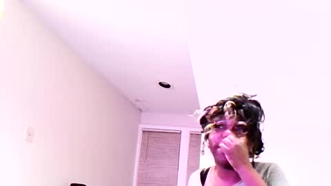 Snapshot of bigboobs_bouncin chatting on 8, 4, 2026 Ashley online show from 8, 4, 2026