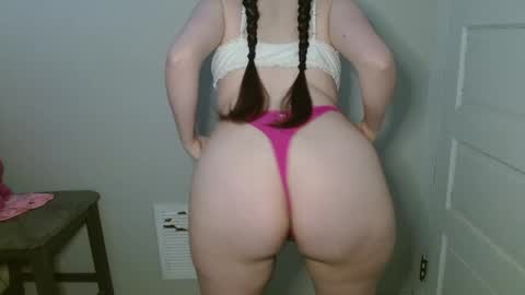 Isabella online show from 18, 11, 2025